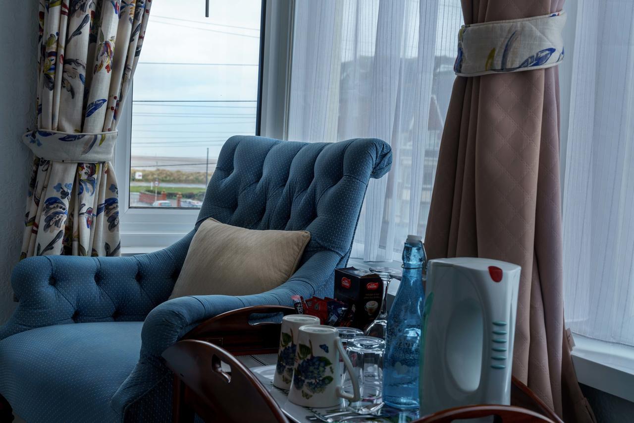 The Gaydon Panzió Lytham St Annes Kültér fotó